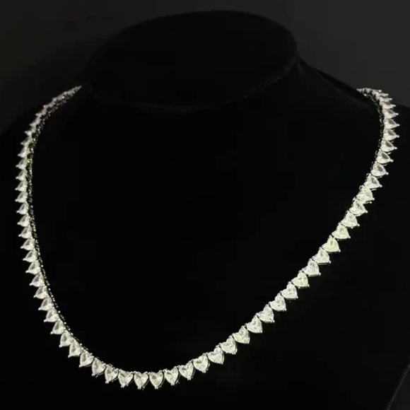 14kt 51ct Heart Tennis Necklace - Picture 7 of 15